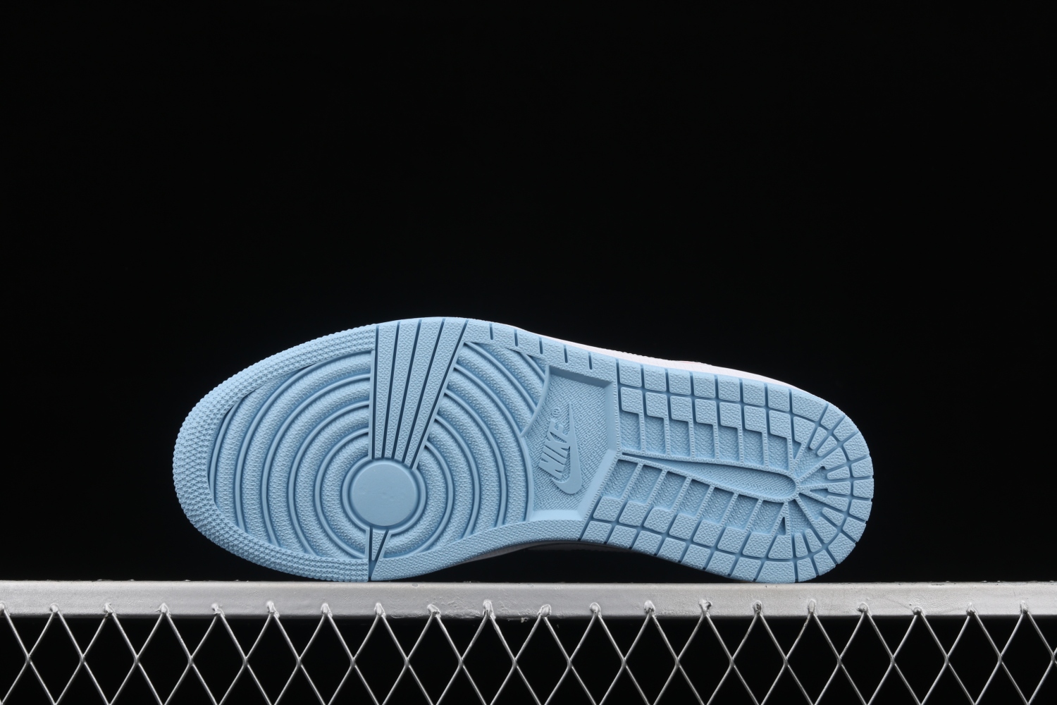 Jordan 1 Mid SE Sesame (W) CZ0774-200