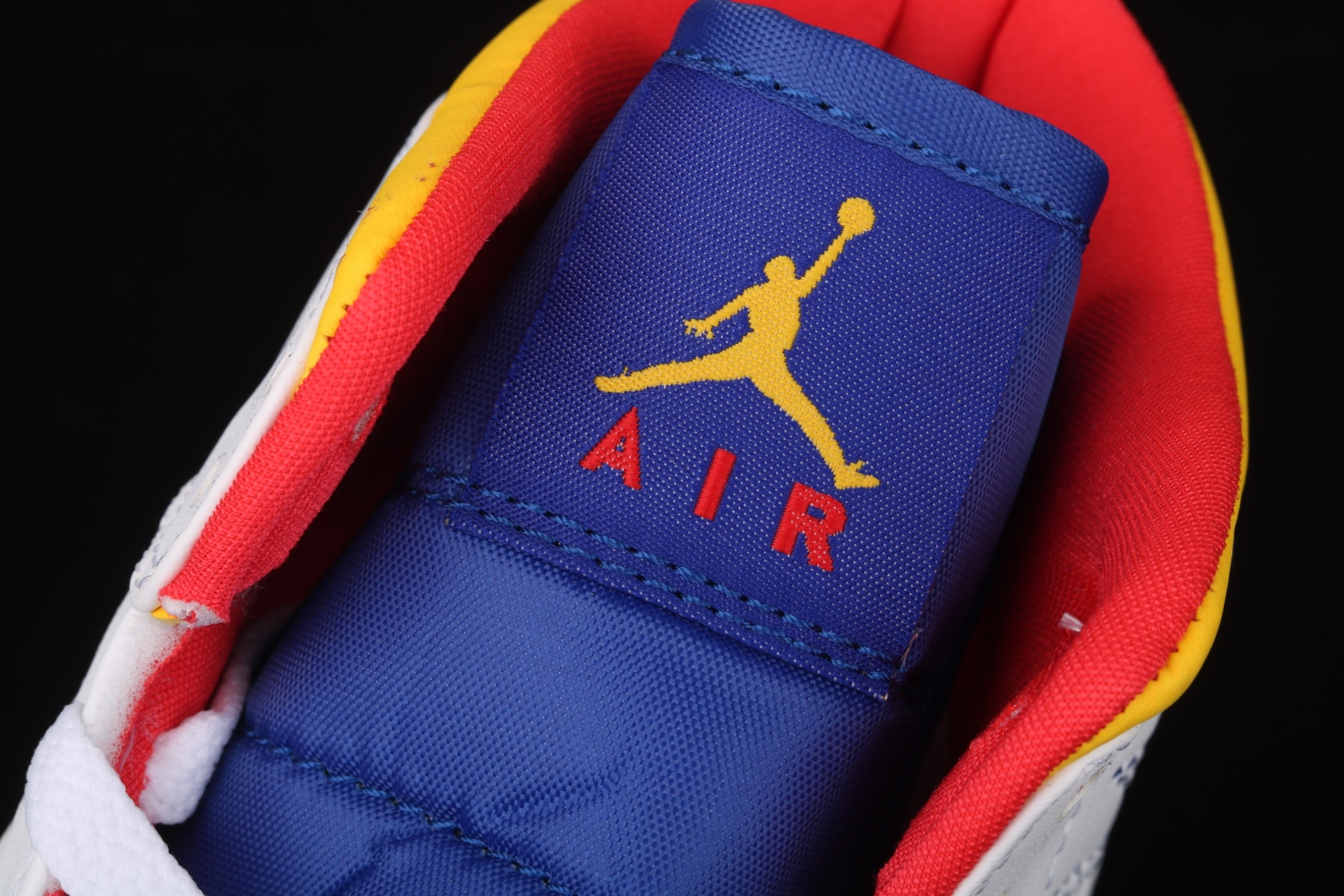 Jordan 1 Mid Royal Blue Laser Orange 554724-131