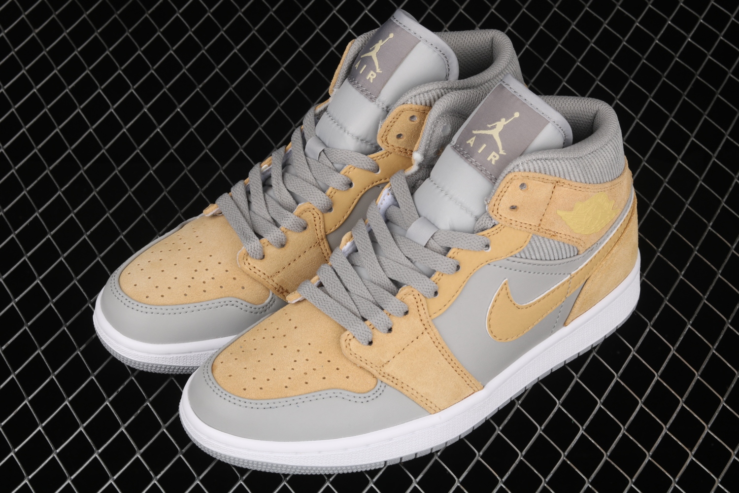 Jordan 1 Mid Mixed Textures Yellow DA4666-001