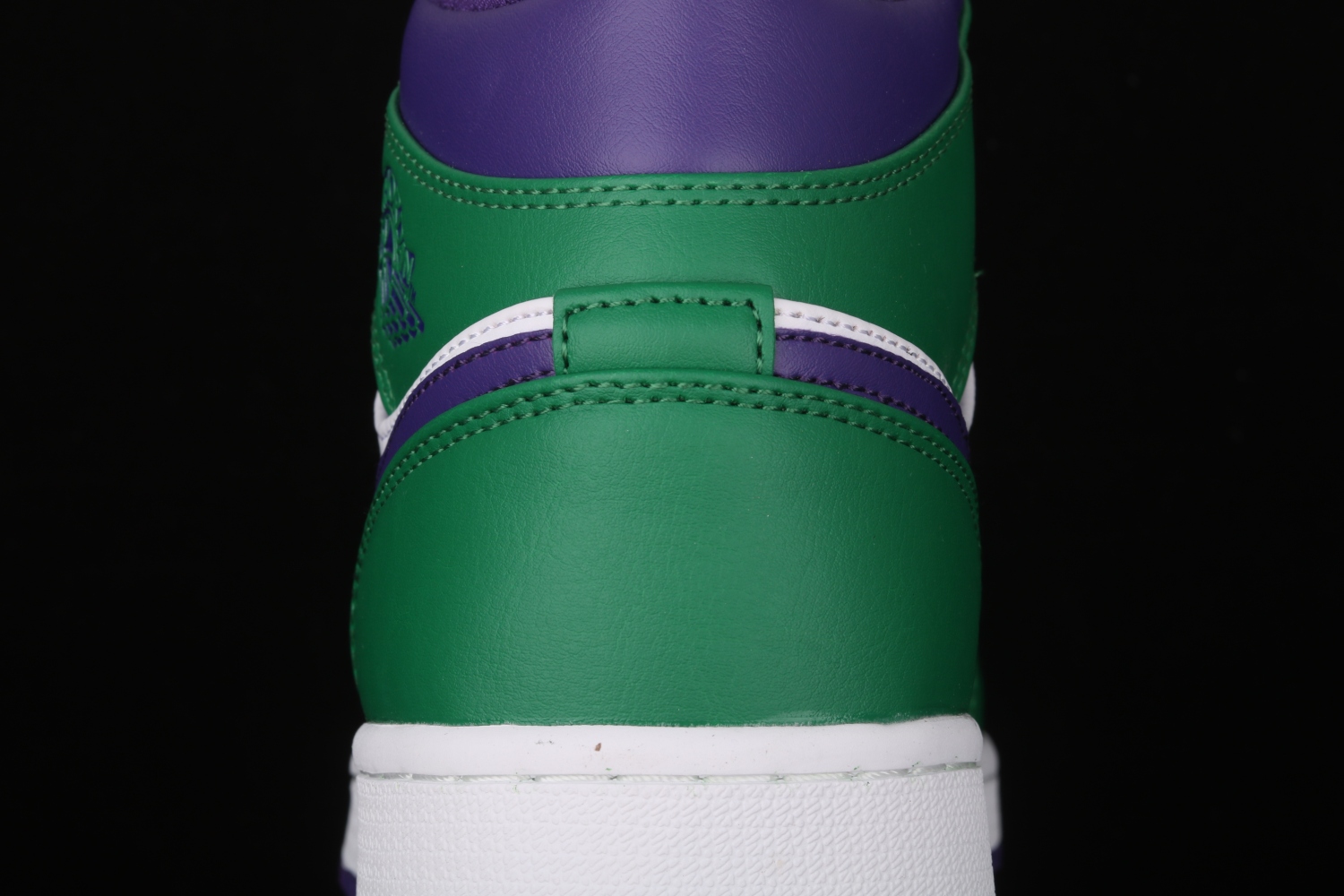 Jordan 1 Mid Incredible Hulk 554724-300