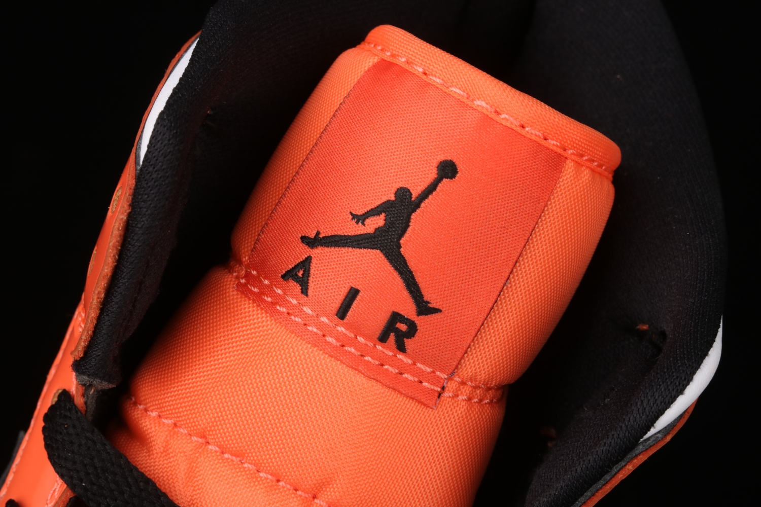 Jordan 1 Mid SE Turf Orange DD6834-802