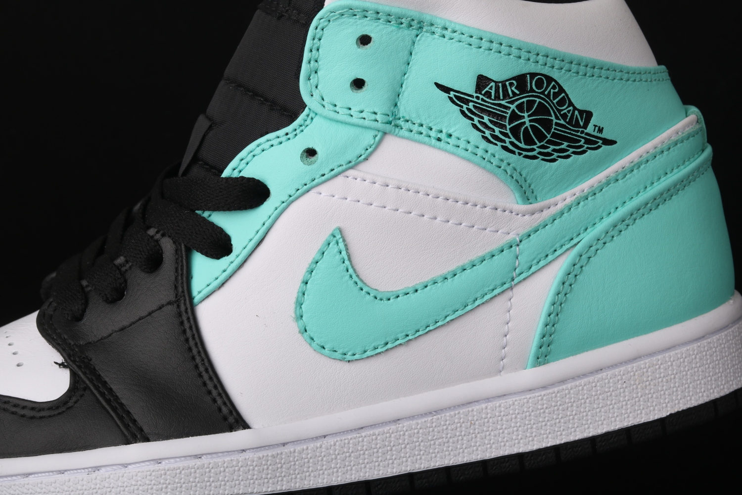 Jordan 1 Mid Tropical Twist Igloo 554724-132
