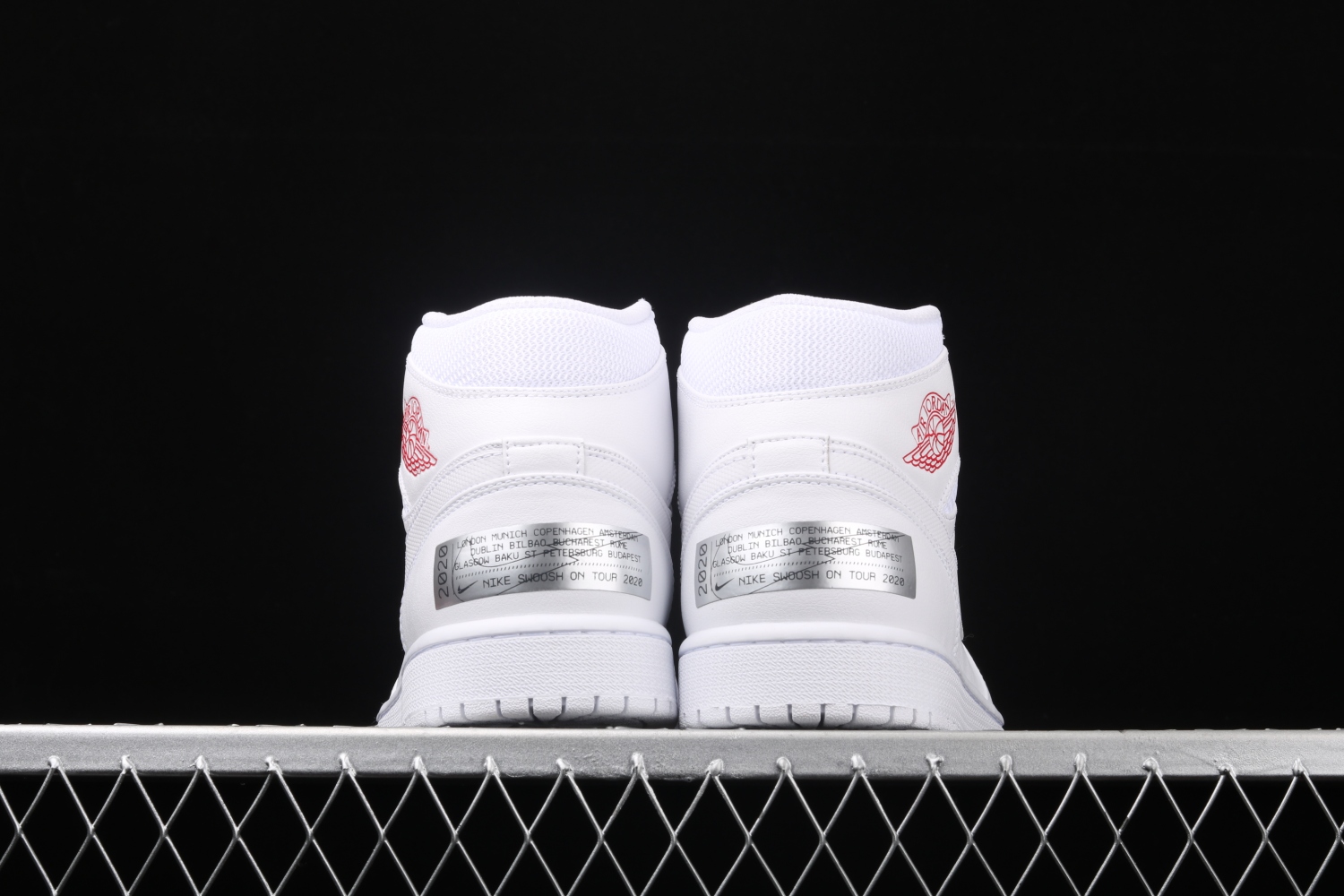 Jordan 1 Mid SE Nike Swoosh On Tour (2020) CW7589-100