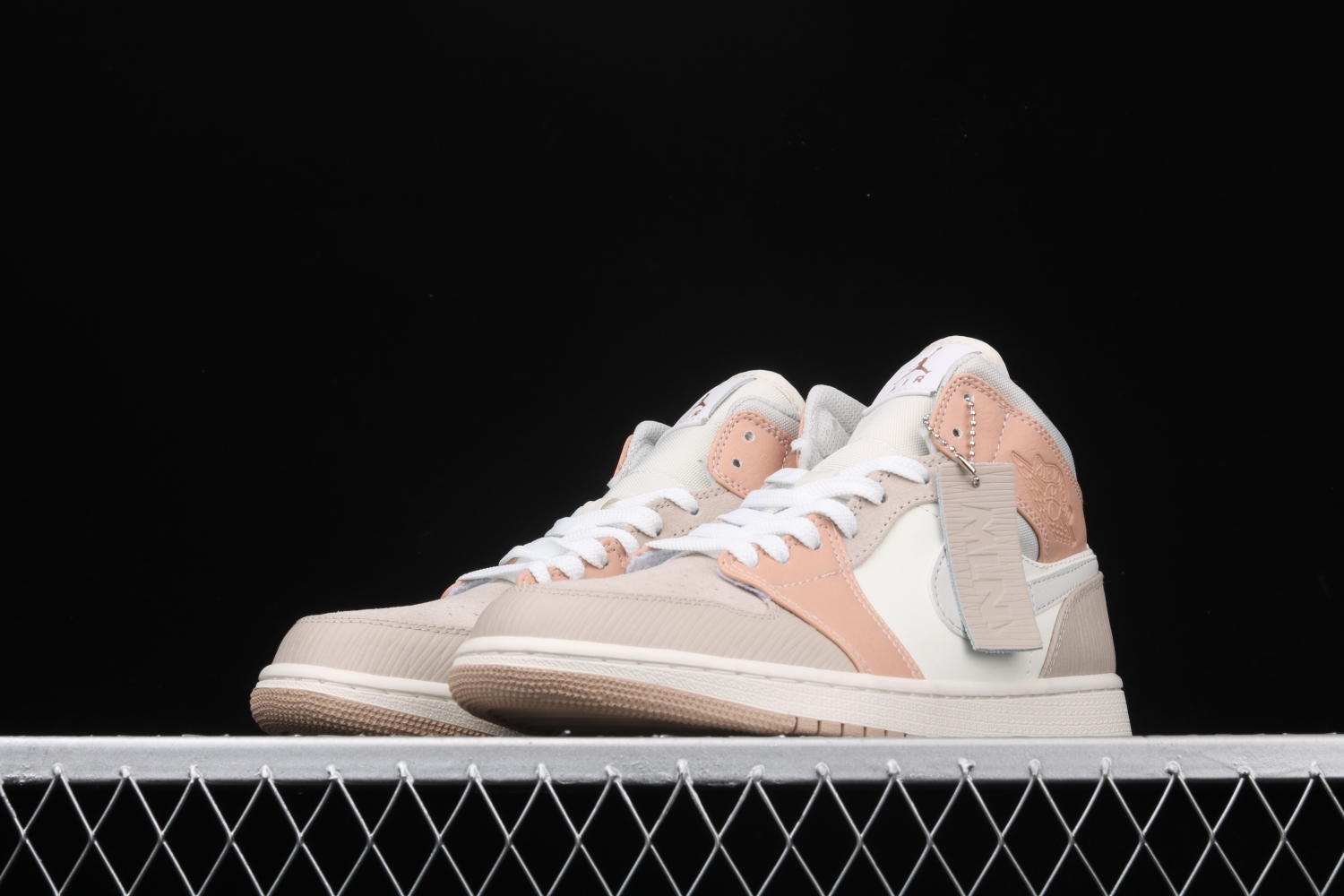 Jordan 1 Mid Milan CV3044-100