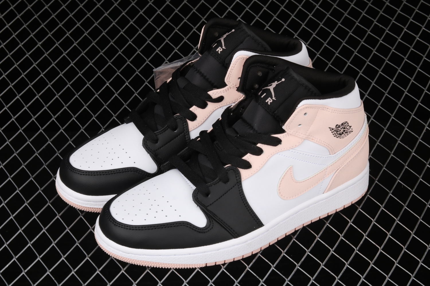 Jordan 1 Mid Crimson Tint Toe 554724-133