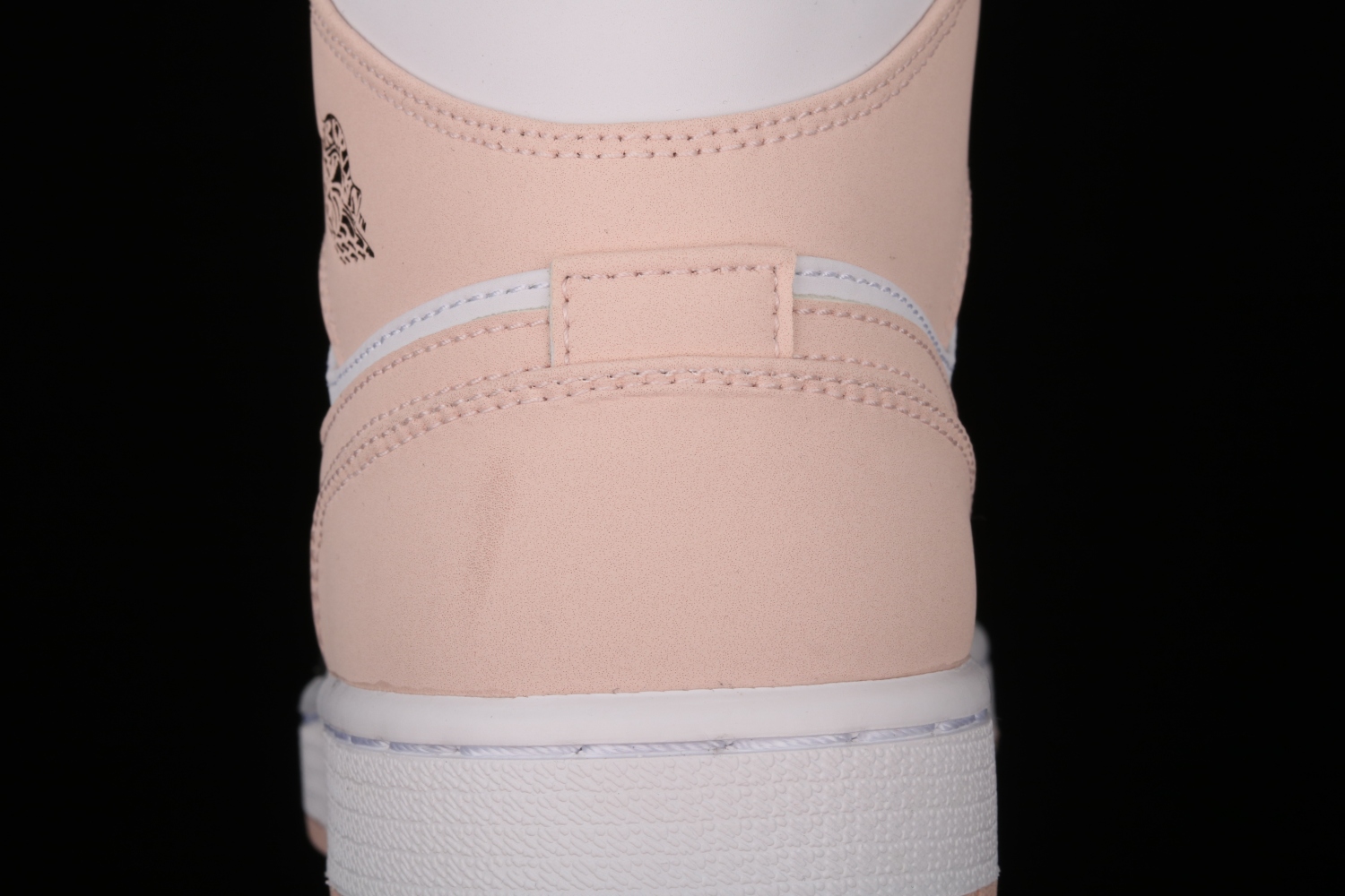Jordan 1 Mid Crimson Tint Toe 554724-133