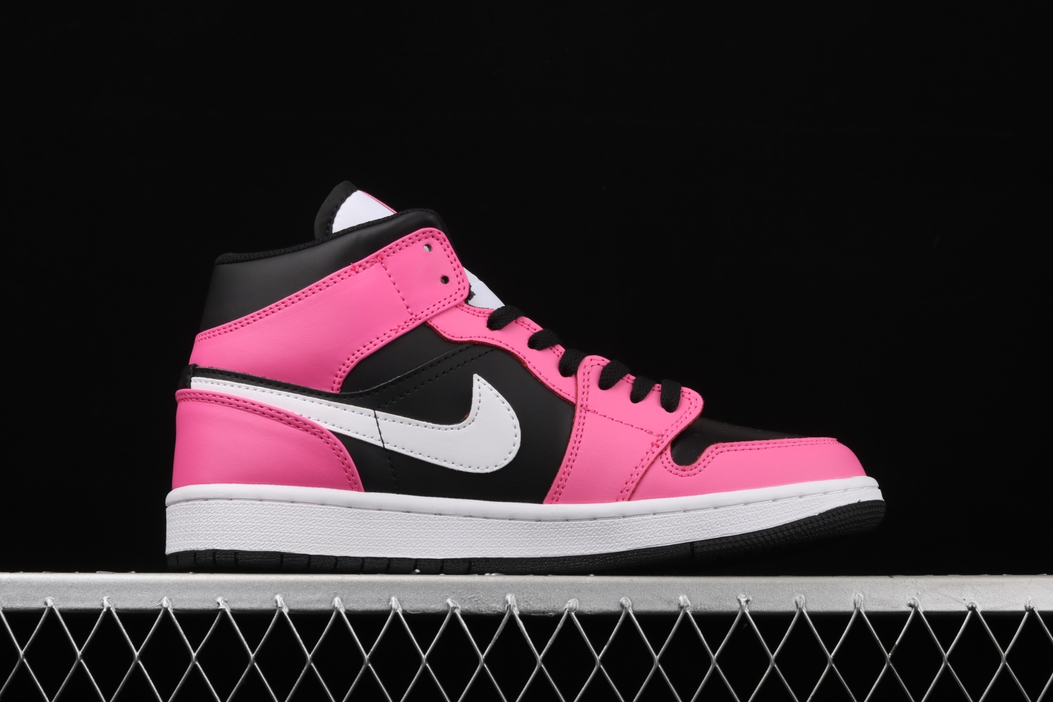 Jordan 1 Mid Pinksicle (GS) 555112-002