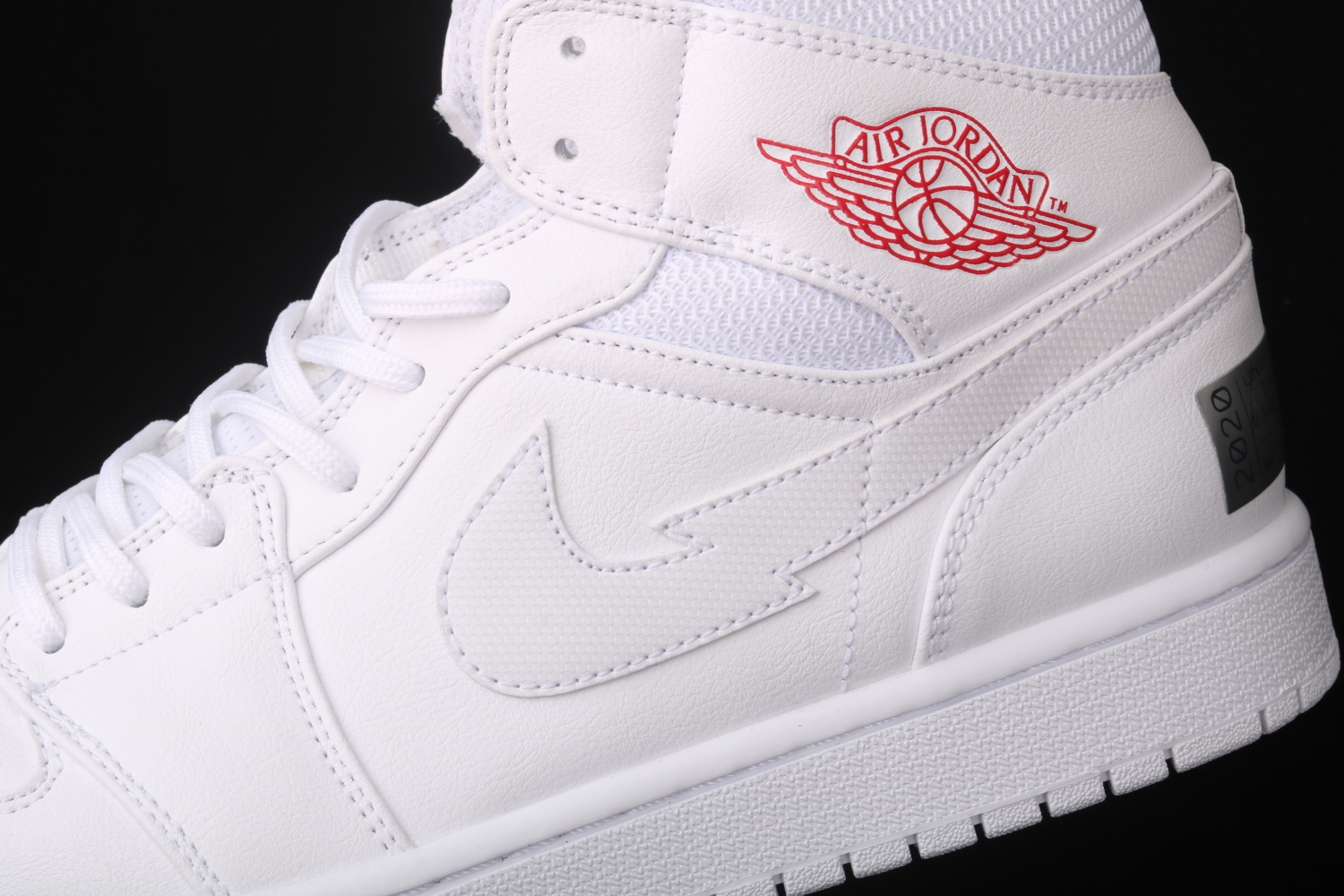 Jordan 1 Mid SE Nike Swoosh On Tour (2020) CW7589-100