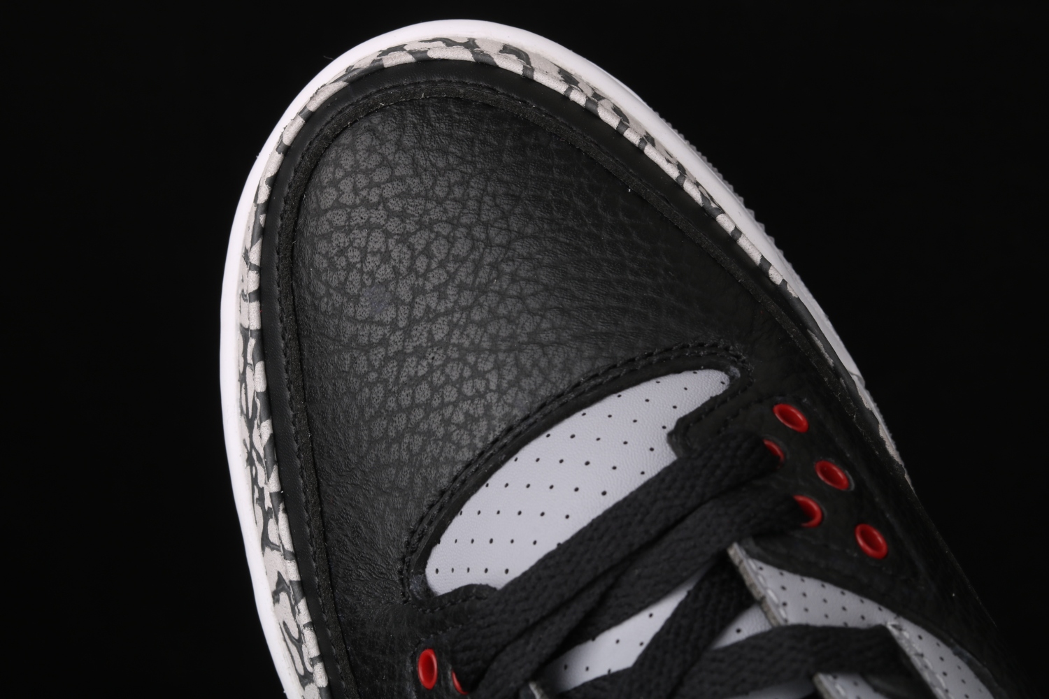 Jordan 3 Retro Black Cement (2018) 854262-001