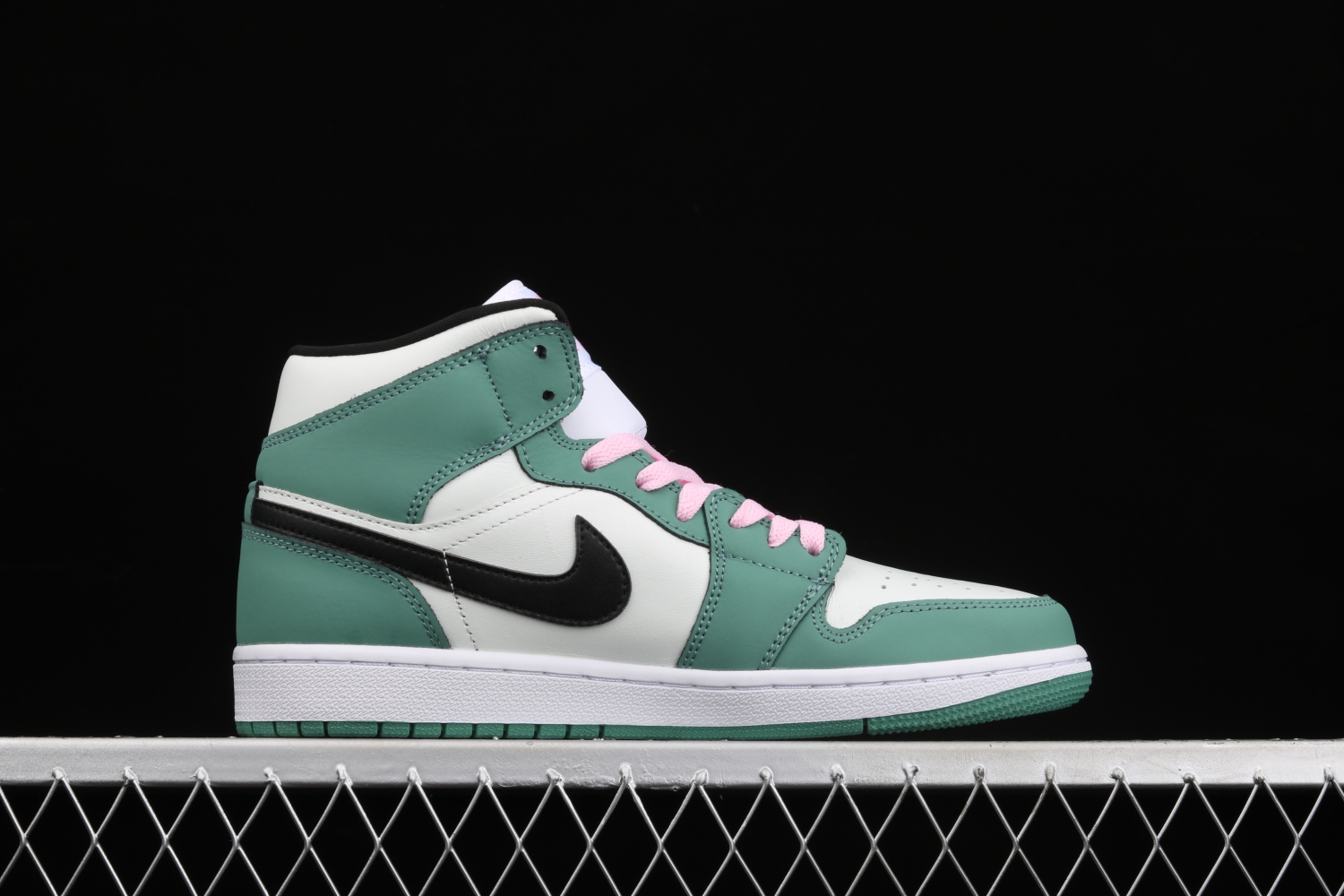 Jordan 1 Mid Dutch Green (W) CZ0774-300
