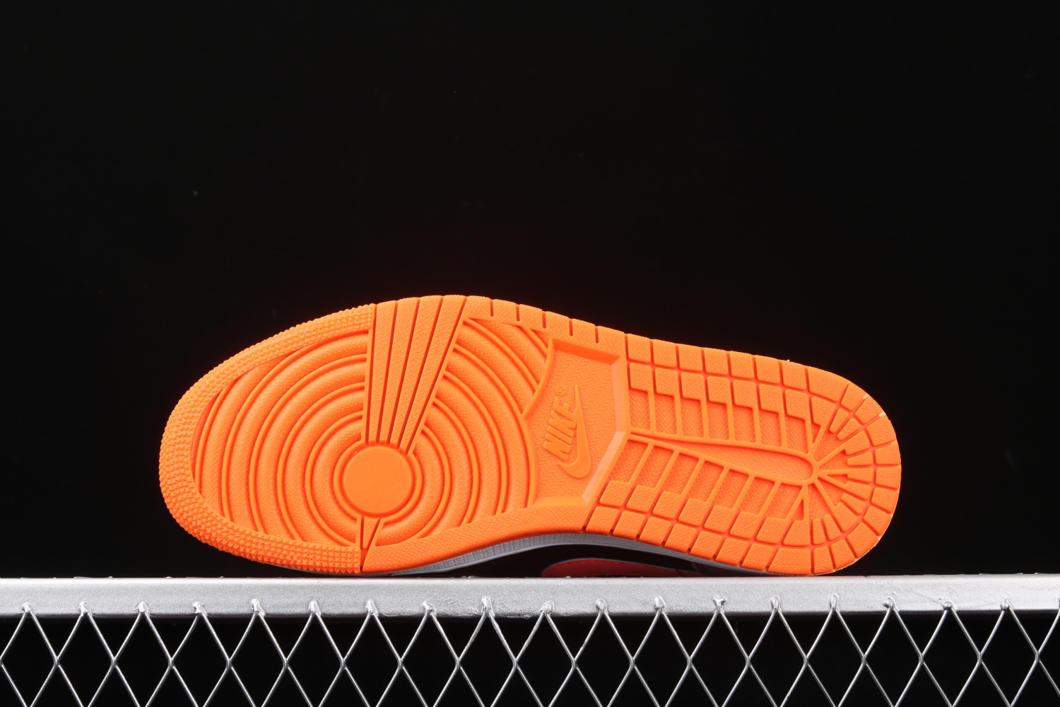 Jordan 1 Mid Multi-Color (GS) 554724-083