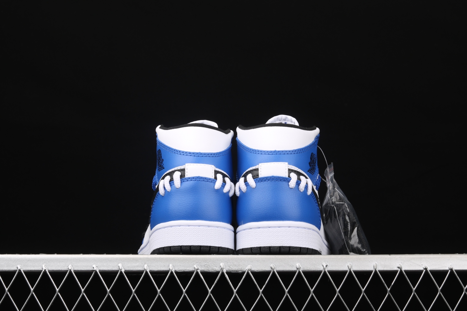 Jordan 1 Mid Sisterhood (W) CV0152-401