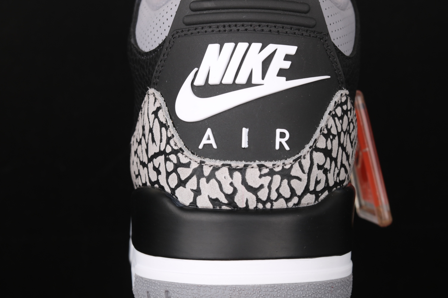 Jordan 3 Retro Black Cement (2018) 854262-001