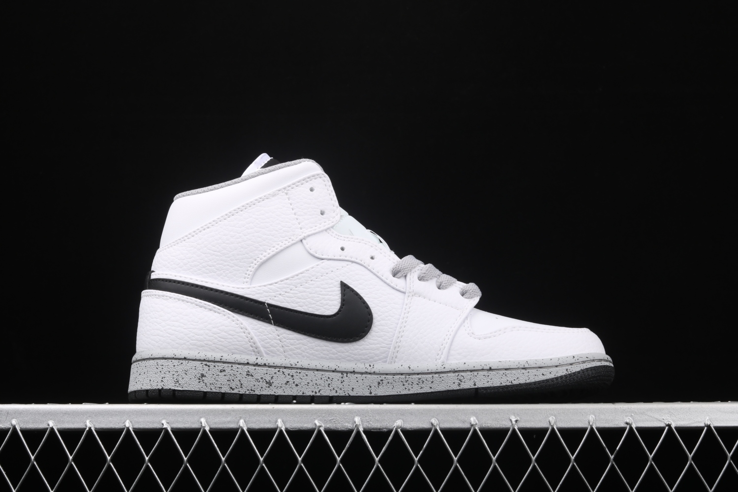 Jordan 1 Mid White Cement (GS) 554725-115