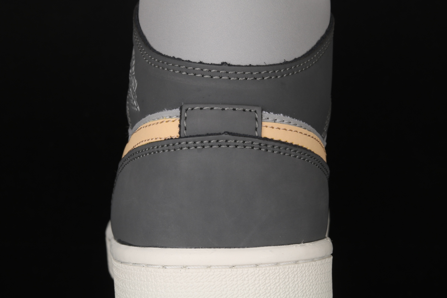 Jordan 1 Mid Grey Onyx (W) BQ6472-020