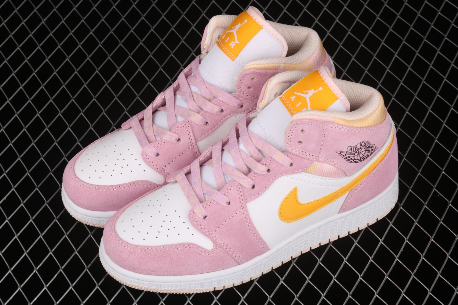 Jordan 1 Mid SE Arctic Pink (GS) DC9517-600