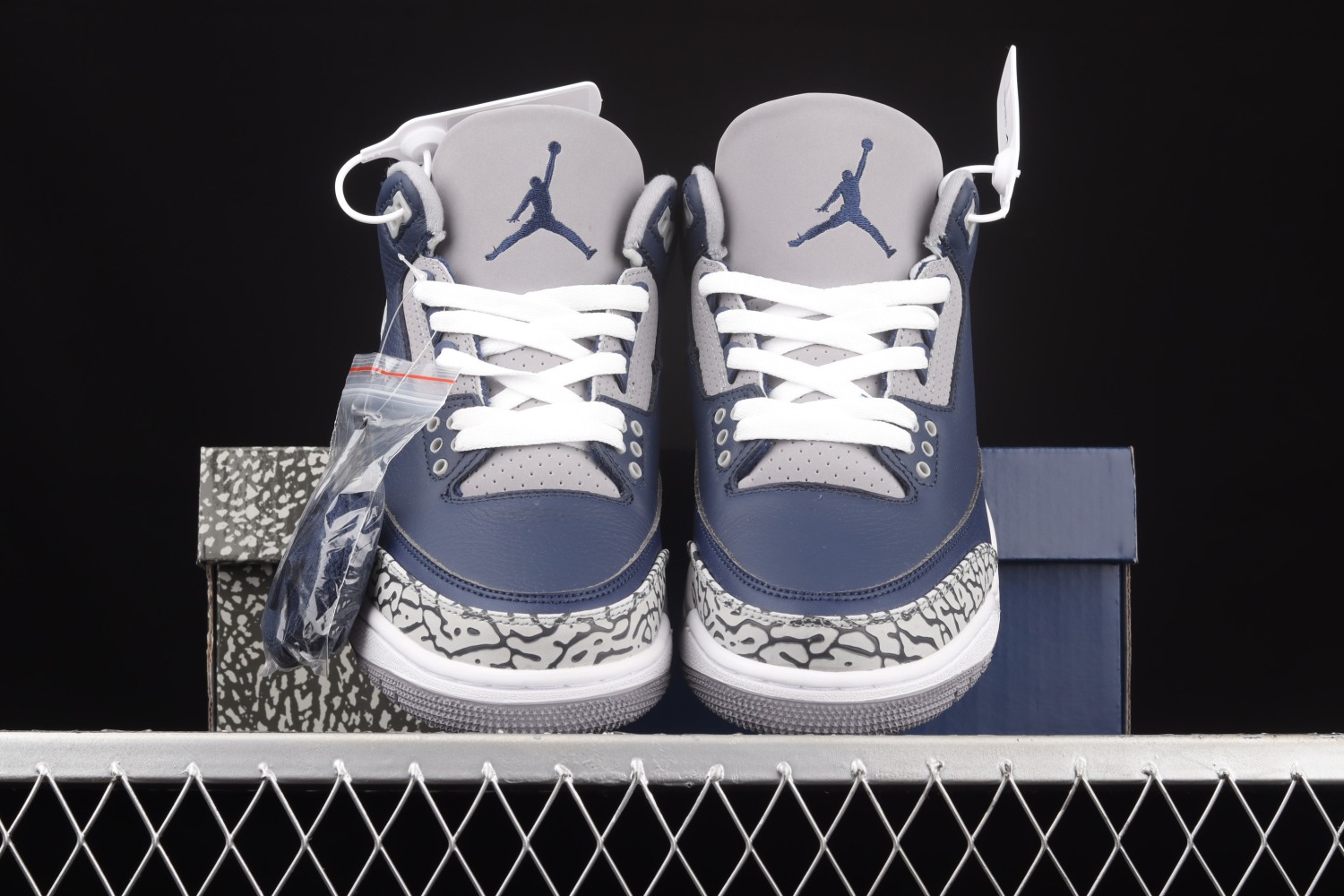 Jordan 3 Retro Georgetown (2021) CT8532-401