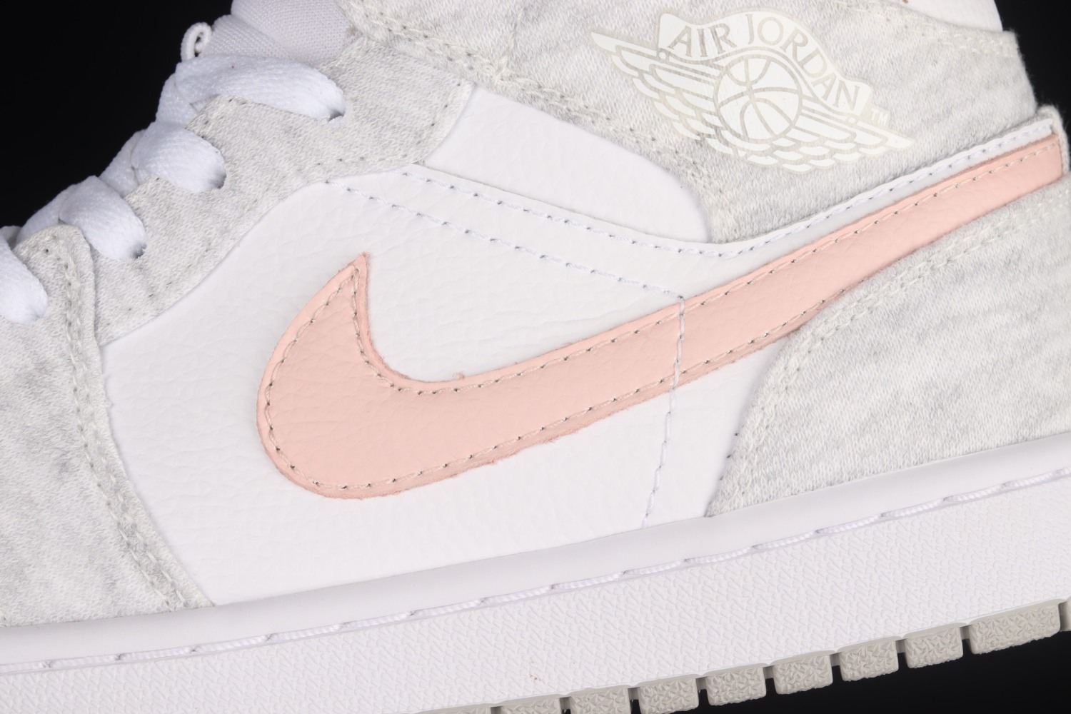 Jordan 1 Mid SE Light Iron Ore (W) DN4045-001