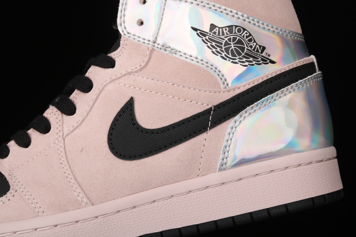 Jordan 1 Mid Dirty Powder Iridescent (W)  BQ6472-602