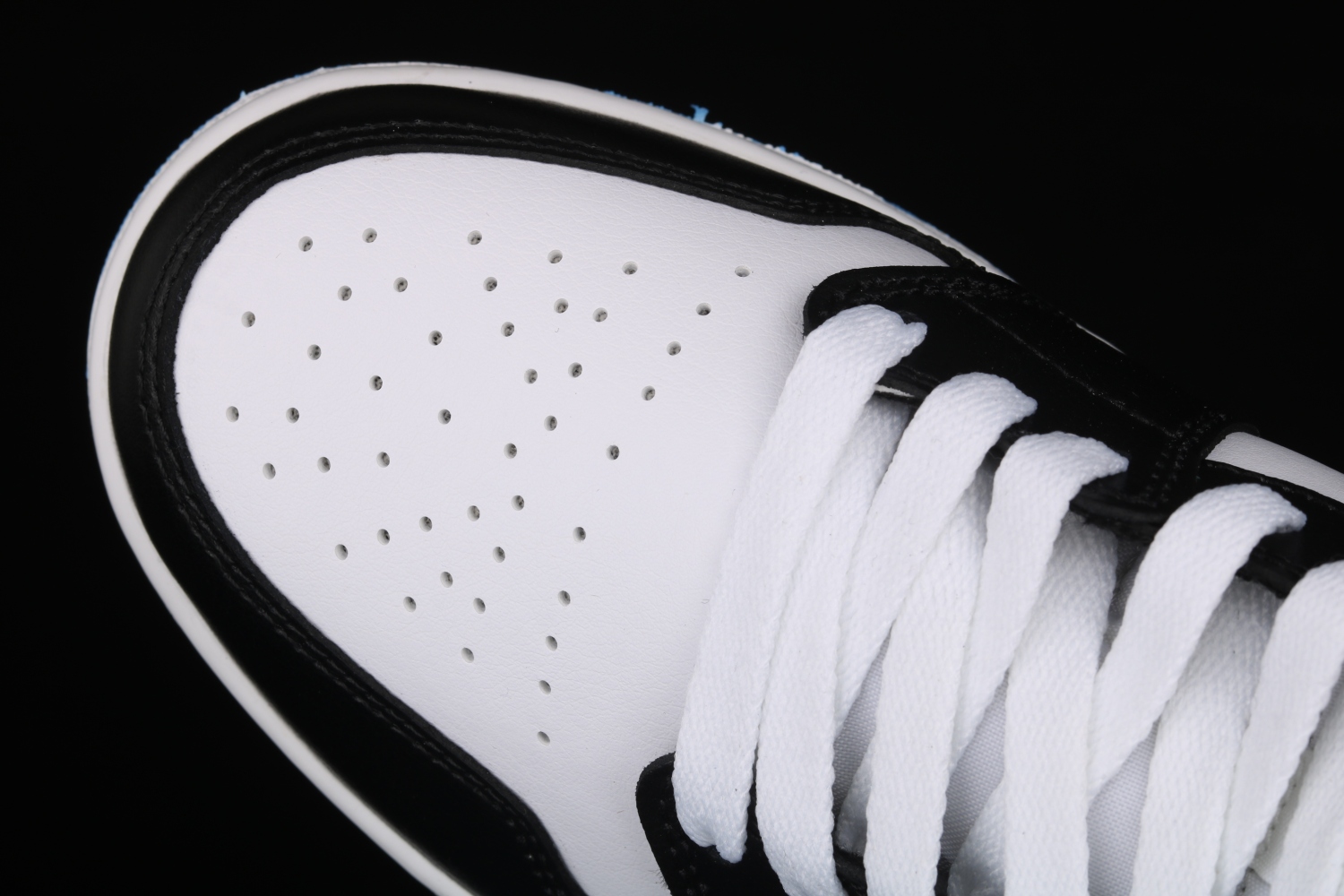 Jordan 1 Mid University Black White (W) BQ6472-102