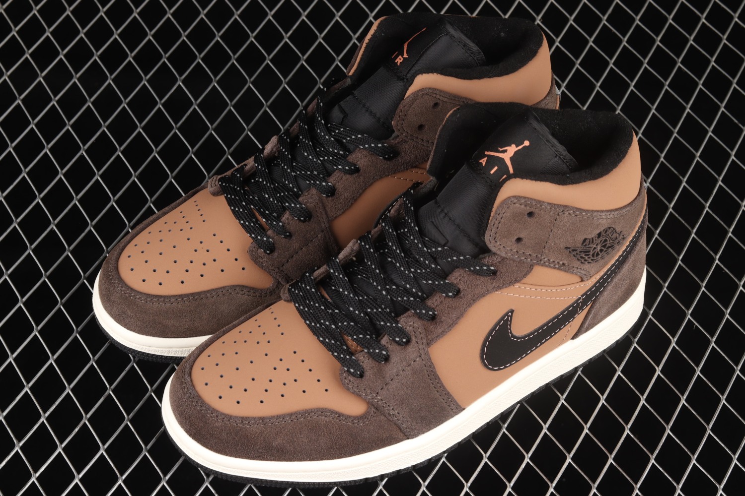 Jordan 1 Mid SE Dark Chocolate DC7294-200