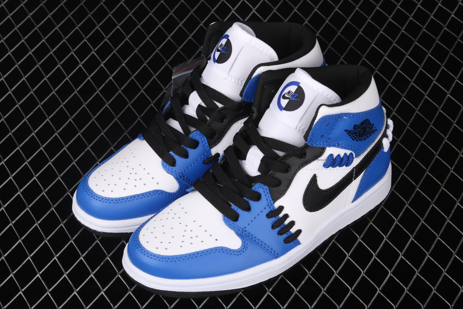 Jordan 1 Mid Sisterhood (W) CV0152-401