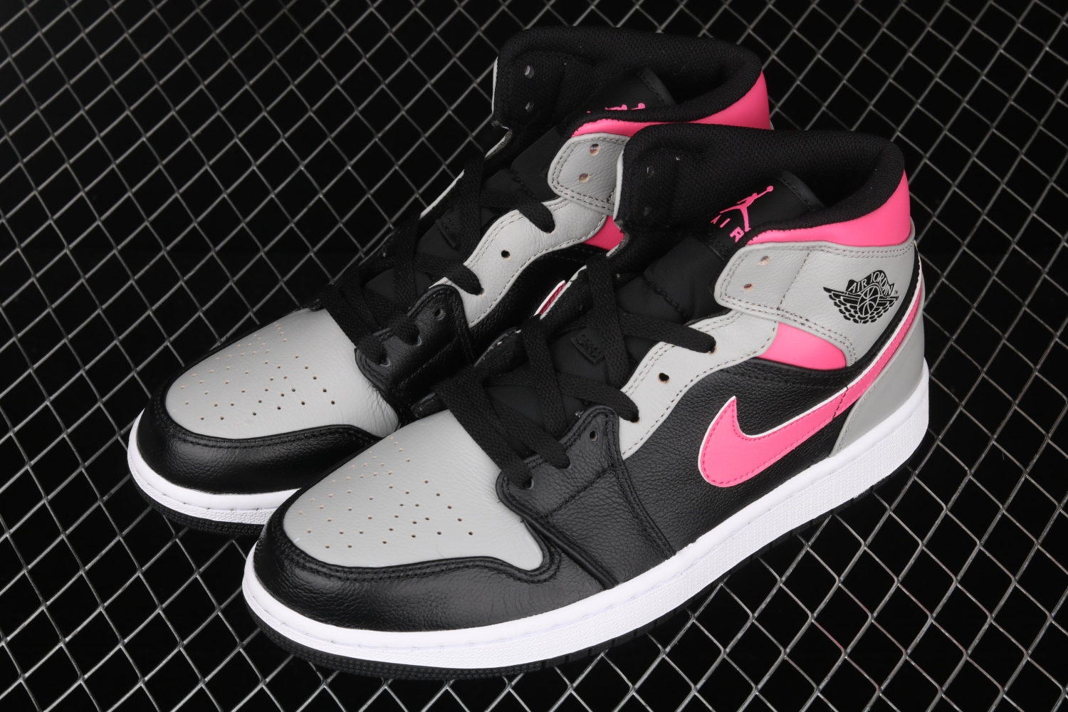 Jordan 1 Mid Pink Shadow 555724-059