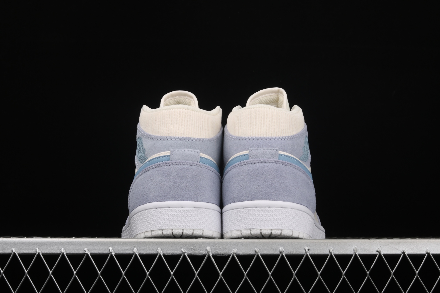 Jordan 1 Mid Mixed Textures Blue  DA4666-100