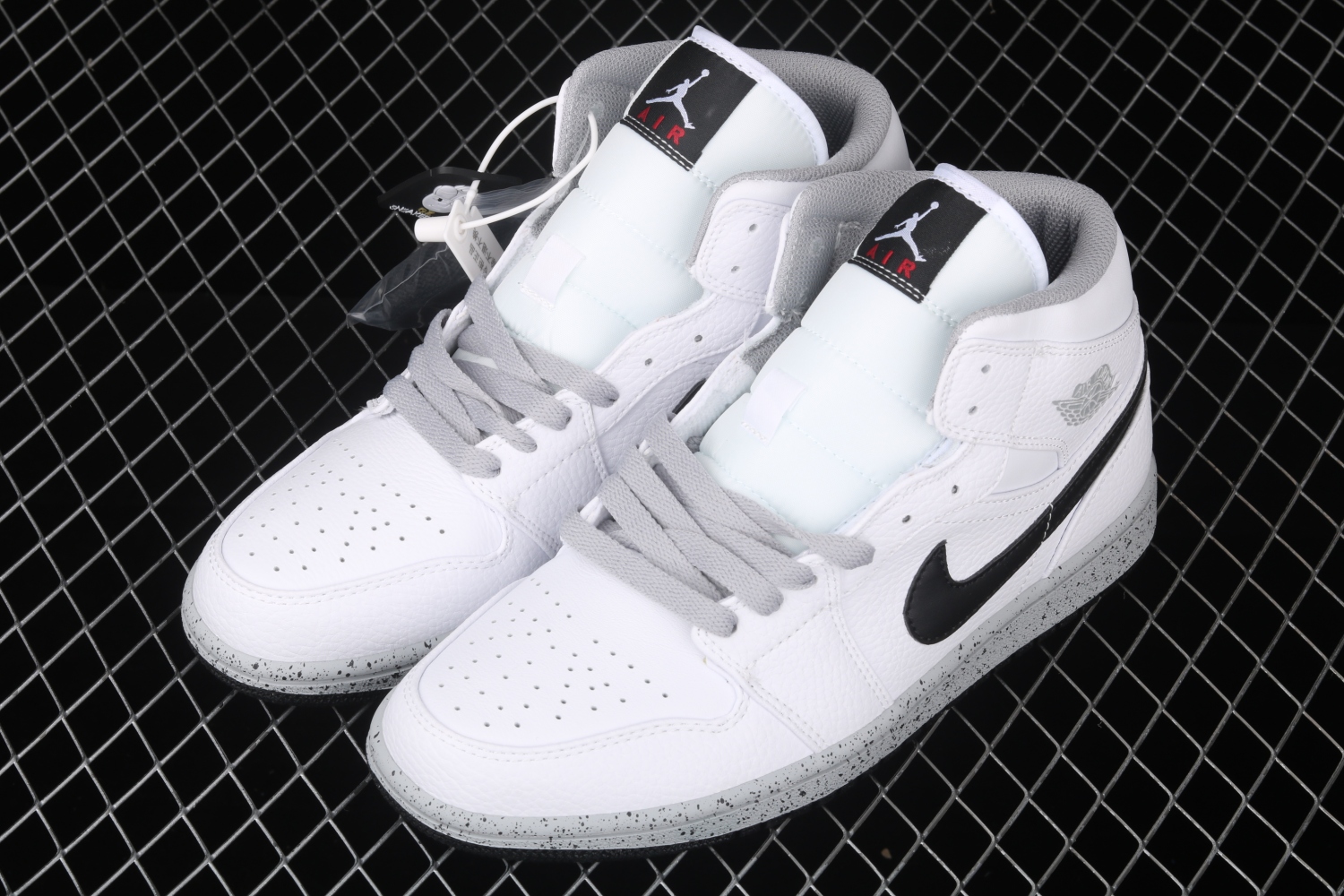Jordan 1 Mid White Cement (GS) 554725-115