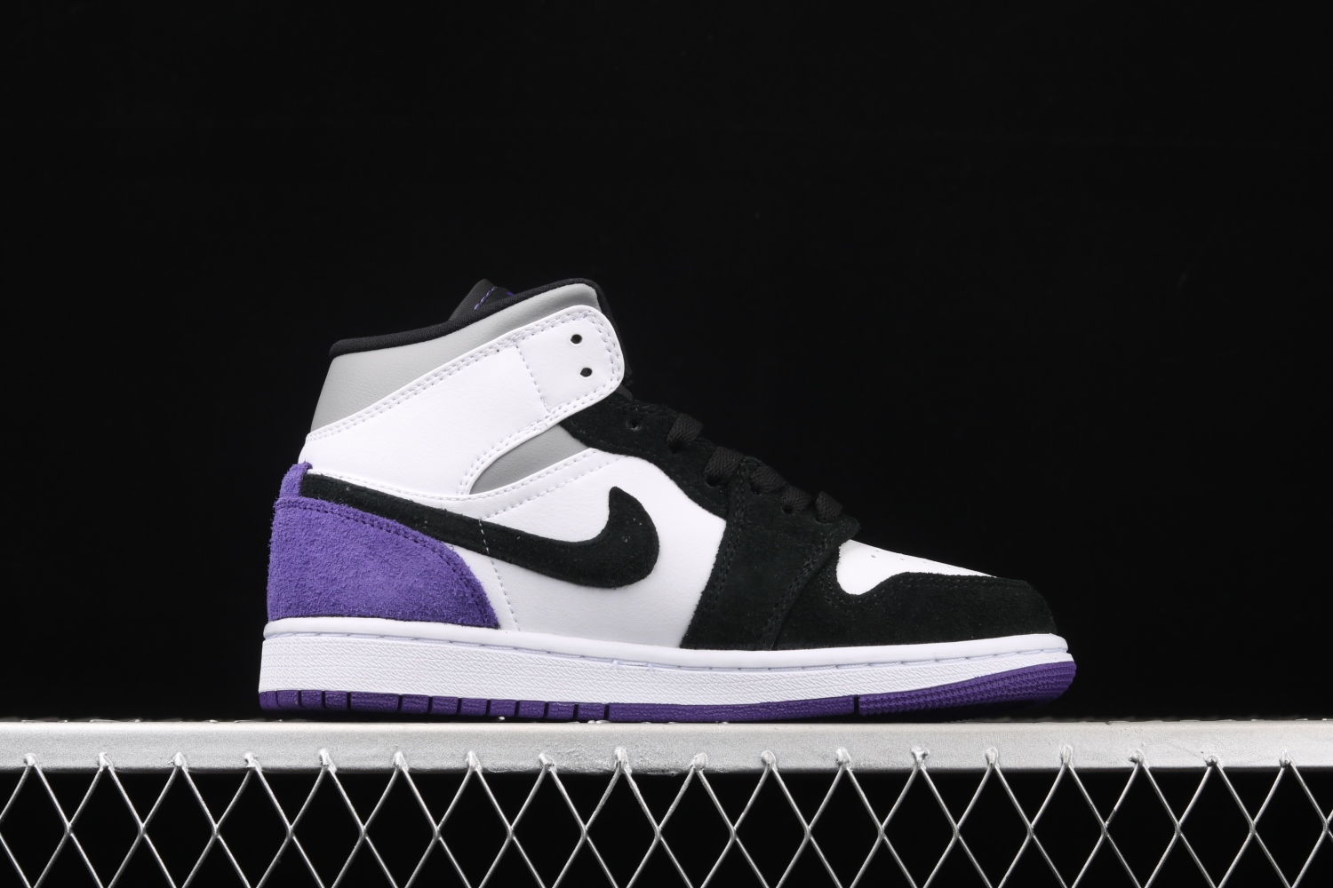 Jordan 1 Mid SE Purple 852542-105