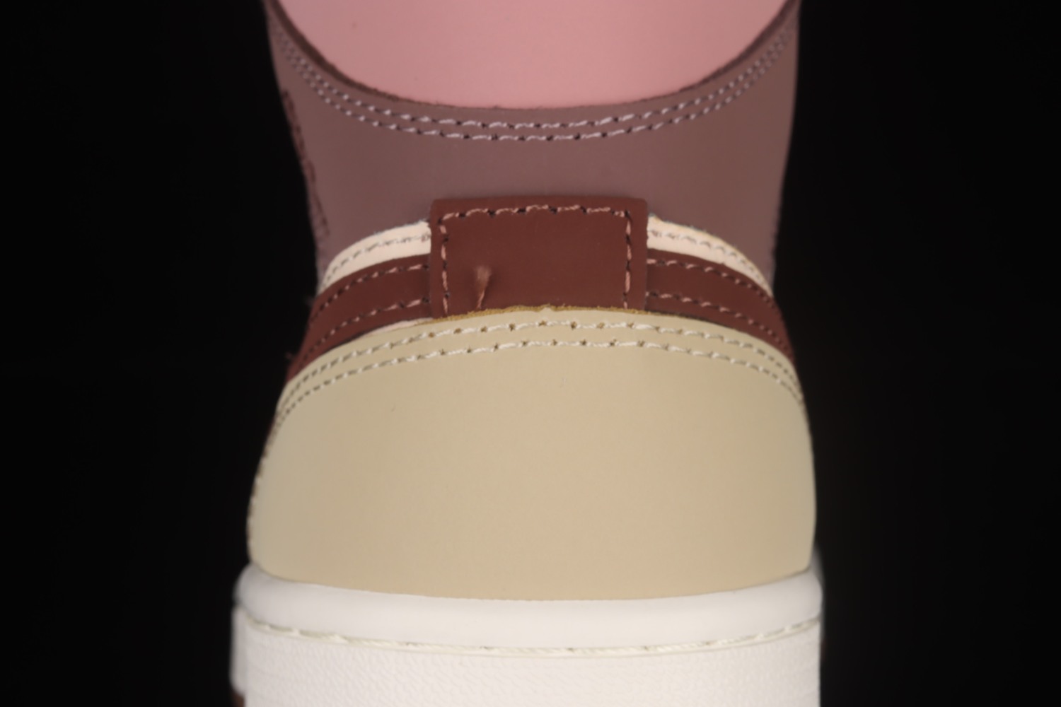 Jordan 1 Mid SE Dark Pony Smoky Mauve (W) DO7440-821