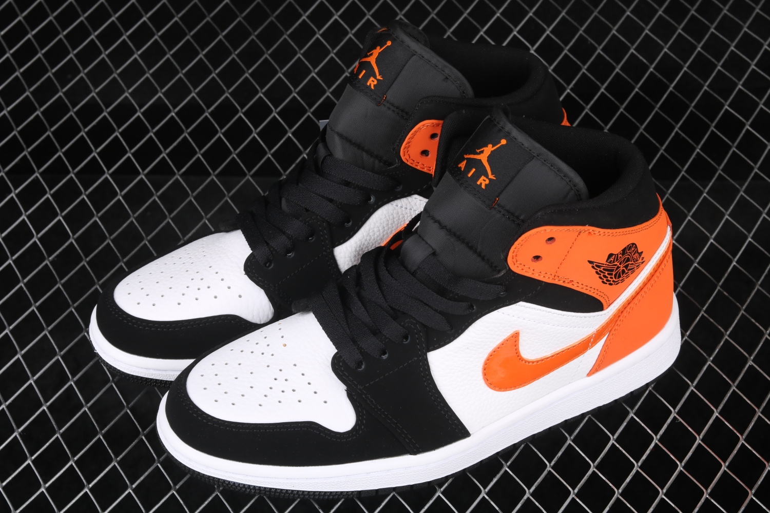Jordan 1 Mid Shattered Backboard 554724-058