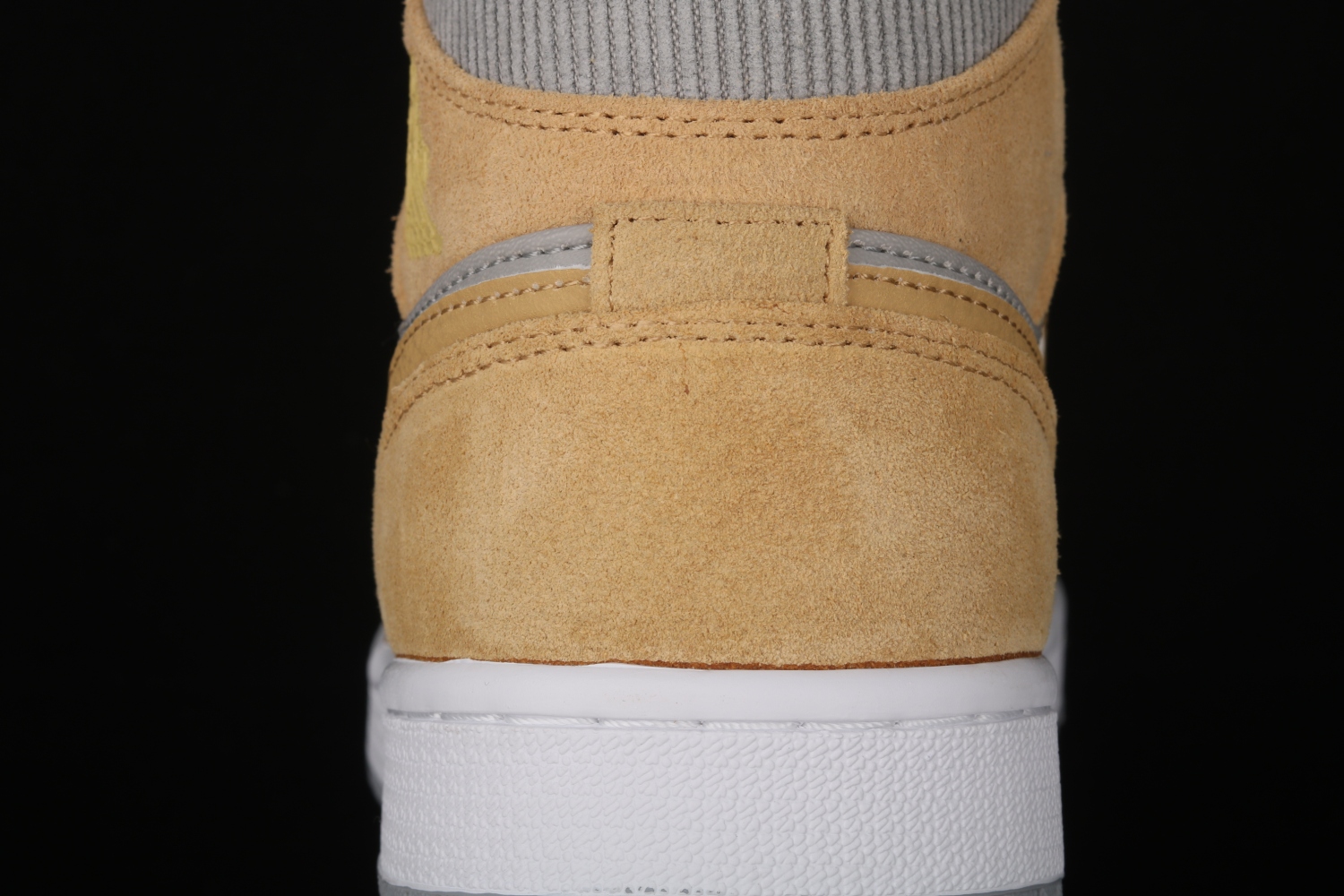Jordan 1 Mid Mixed Textures Yellow DA4666-001