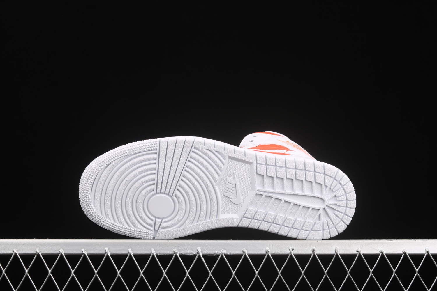 Jordan 1 Mid SE Bright Citrus (W) CZ0774-800