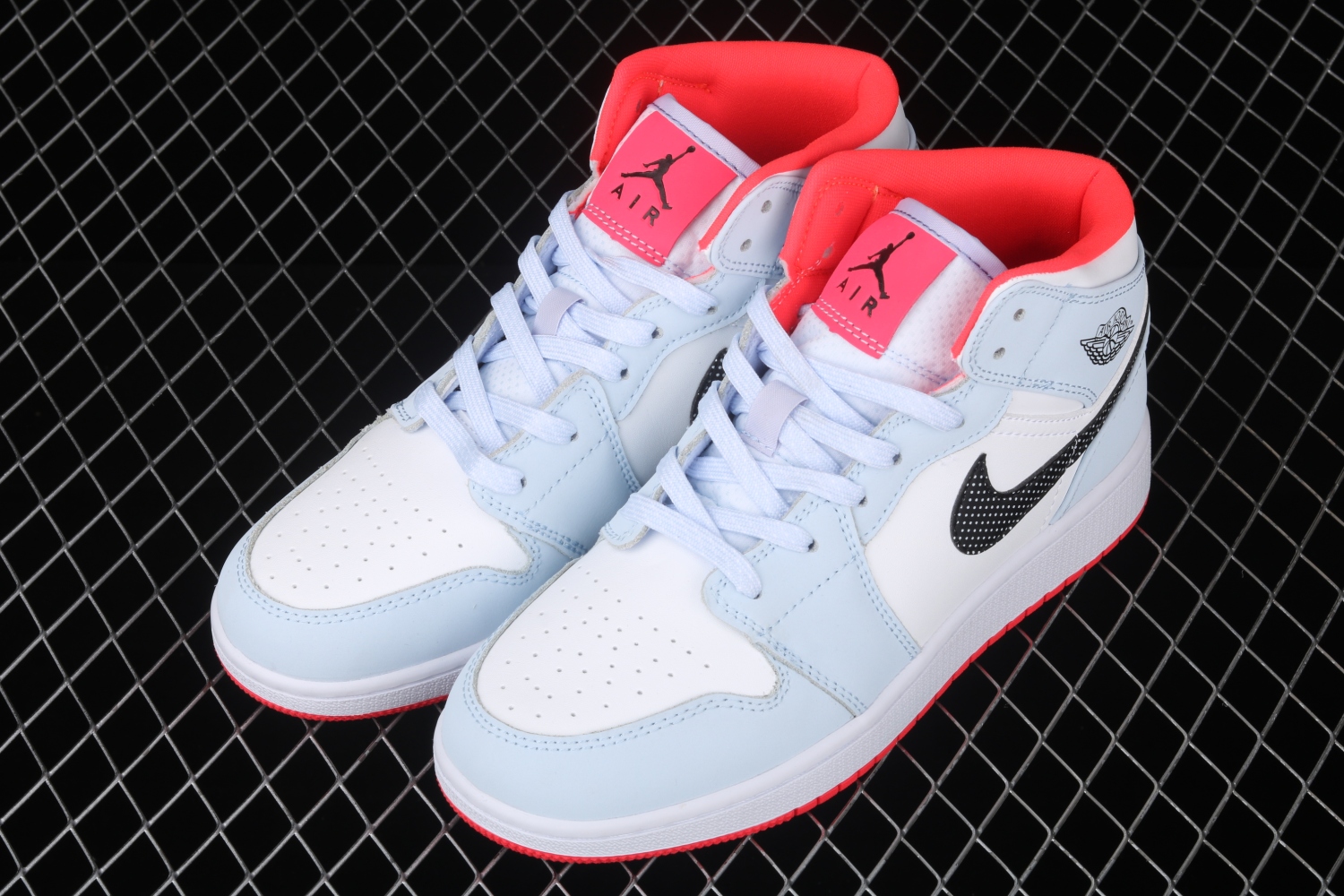 Jordan 1 Mid Half Blue Polka Dot Swoosh (GS) 555112-400