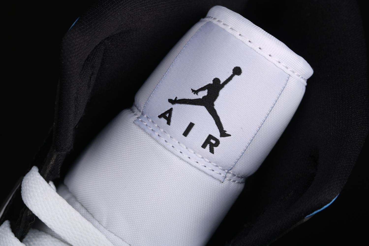 Jordan 1 Mid University Black White (W) BQ6472-102
