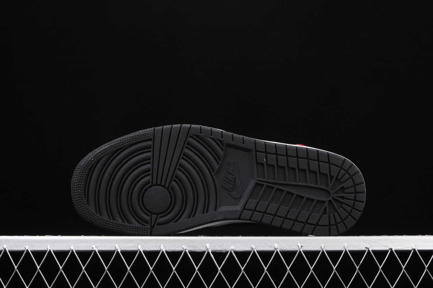 Jordan 1 Mid Chicago Toe 554724-069