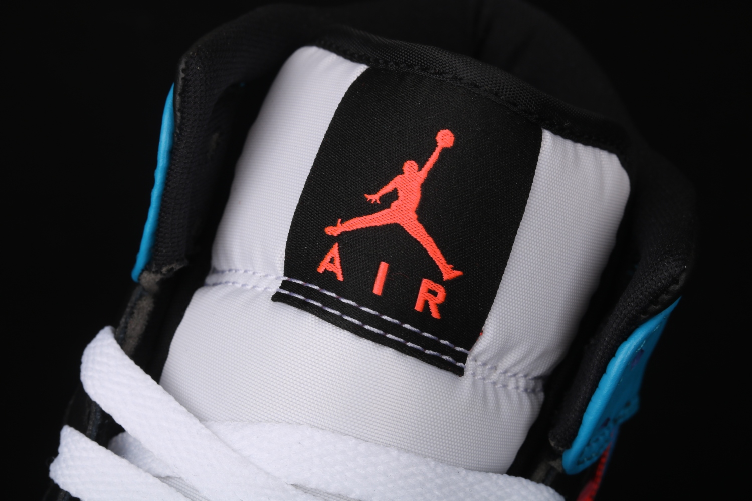 Jordan 1 Mid Tri Color Ribbons (GS) CV4891-001