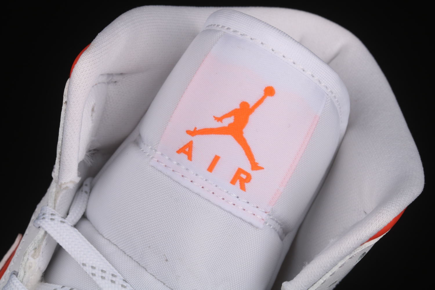 Jordan 1 Mid SE Bright Citrus (W) CZ0774-800