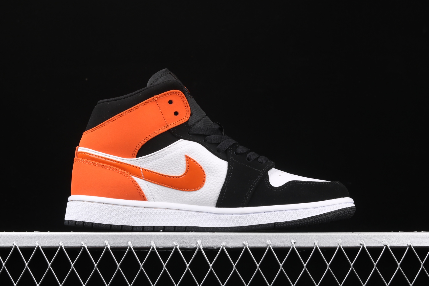 Jordan 1 Mid Shattered Backboard 554724-058
