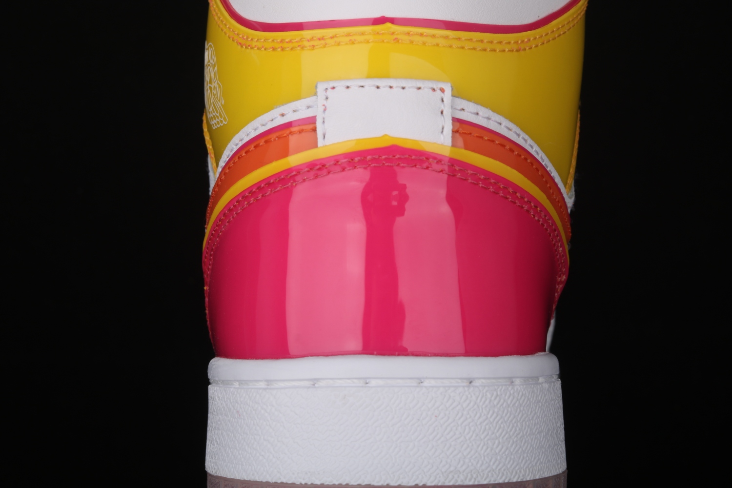 Jordan 1 Mid SE Edge Glow (TD) CV4611-100