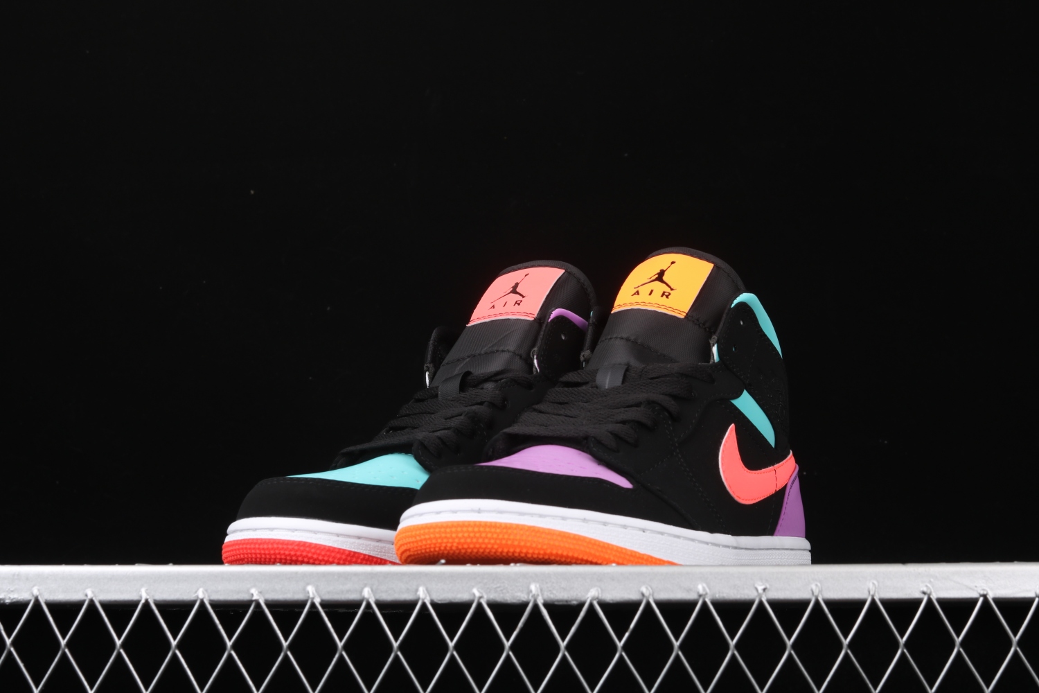 Jordan 1 Mid Multi-Color (GS) 554724-083