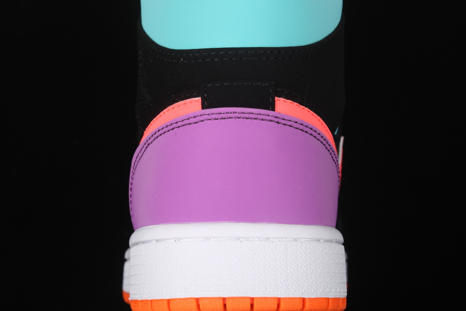 Jordan 1 Mid Multi-Color (GS) 554724-083