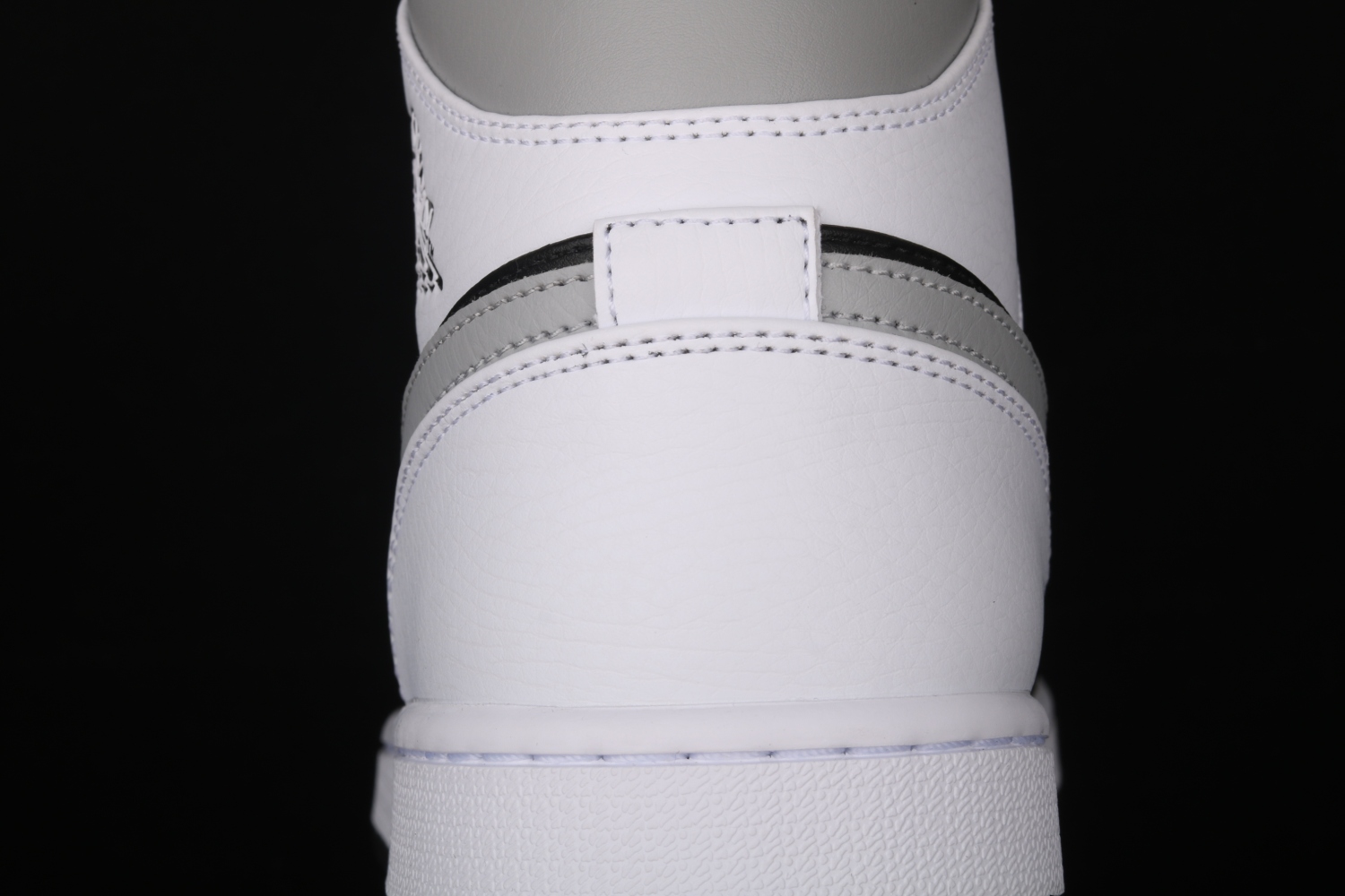 Jordan 1 Mid White Shadow 554724-073