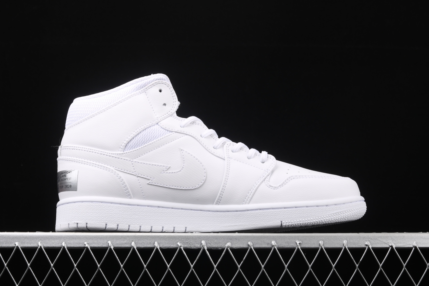 Jordan 1 Mid SE Nike Swoosh On Tour (2020) CW7589-100
