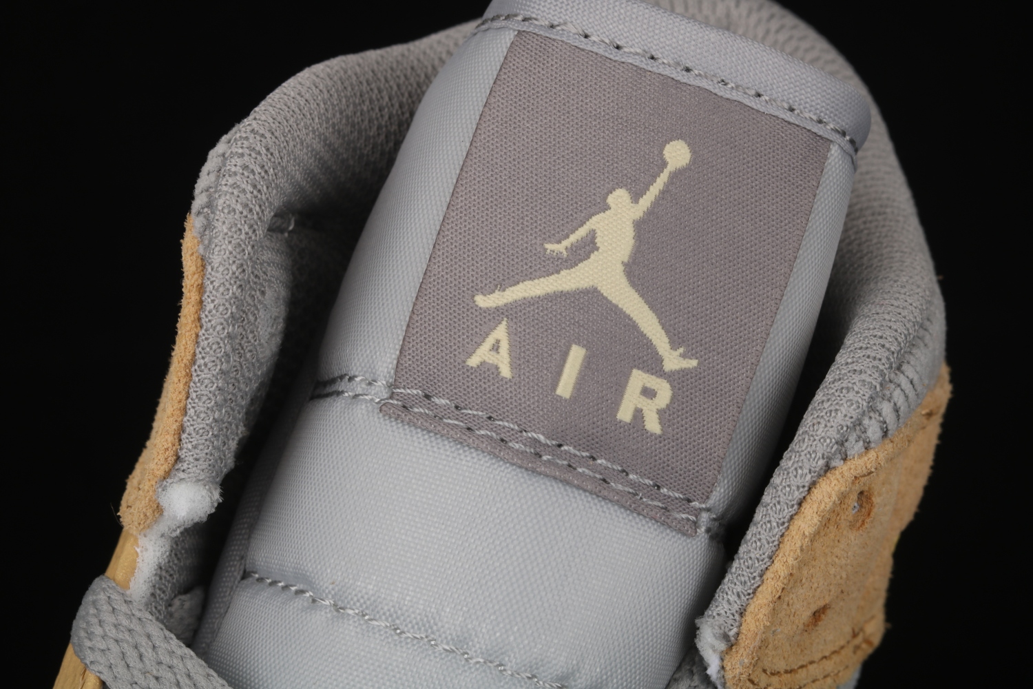 Jordan 1 Mid Mixed Textures Yellow DA4666-001