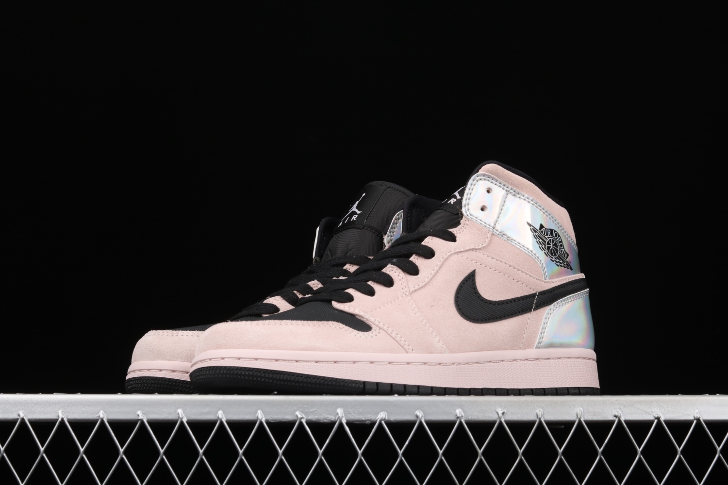 Jordan 1 Mid Dirty Powder Iridescent (W)  BQ6472-602