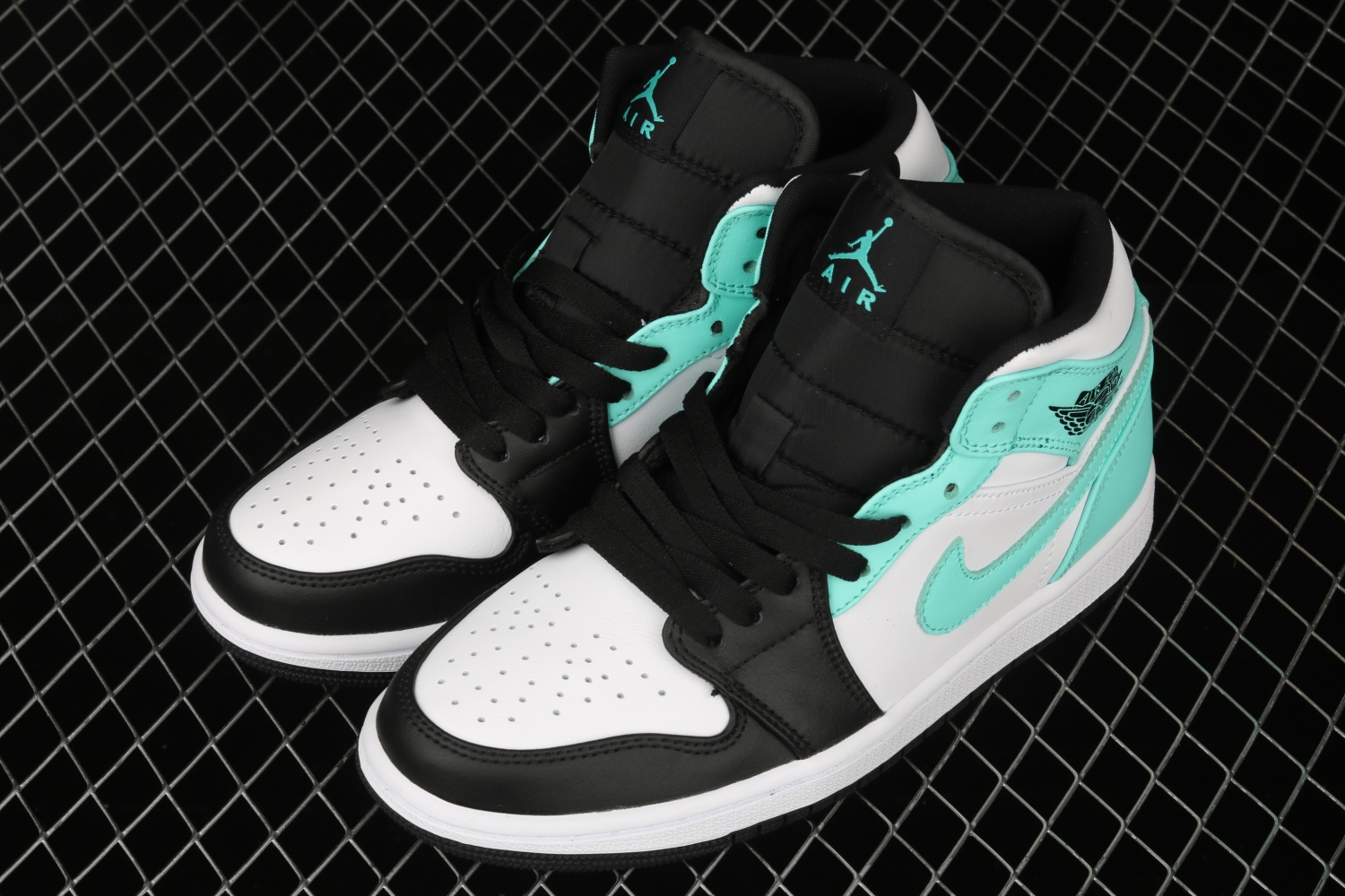 Jordan 1 Mid Tropical Twist Igloo 554724-132
