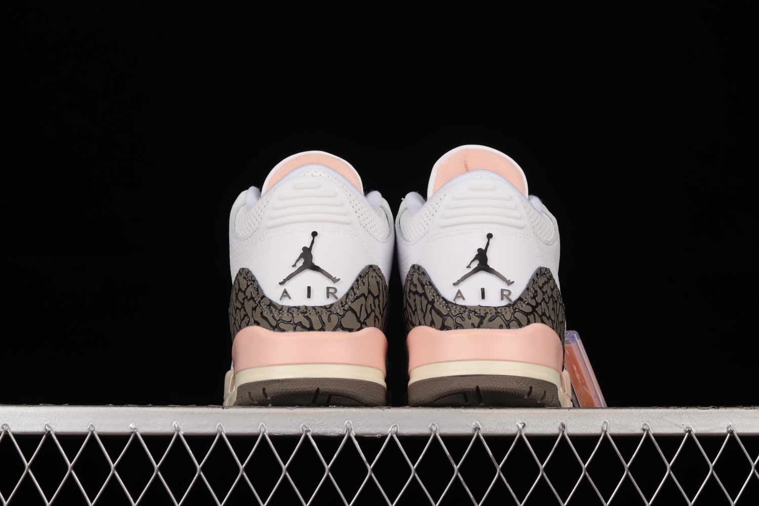 Jordan 3 Retro Neapolitan Dark Mocha (W) CK9246-102