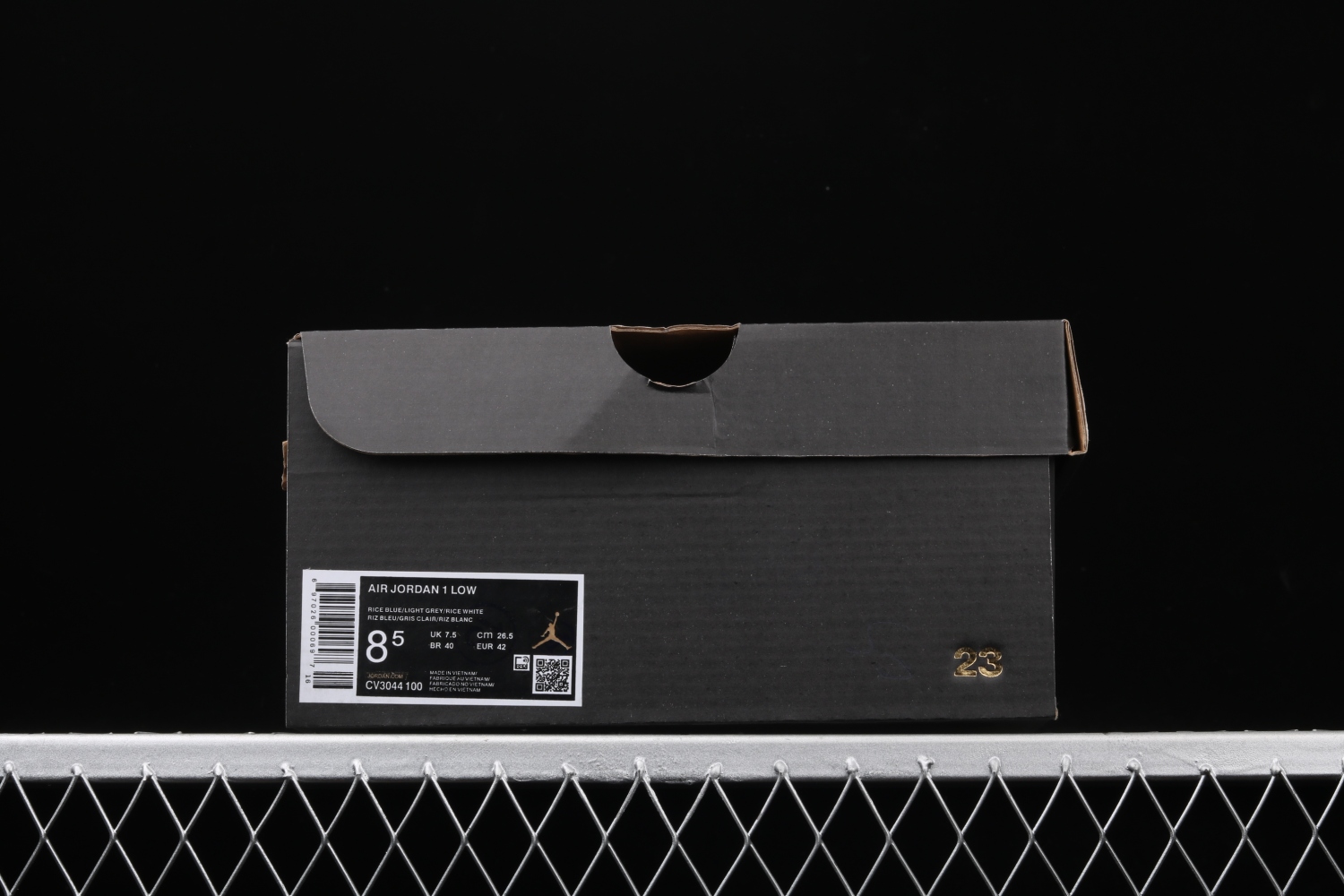 Jordan 1 Mid Milan CV3044-100